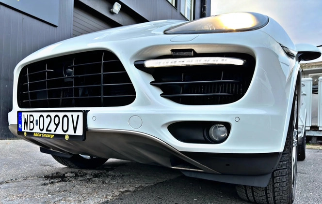 Porsche Cayenne cena 160000 przebieg: 173108, rok produkcji 2013 z Żelechów małe 172
